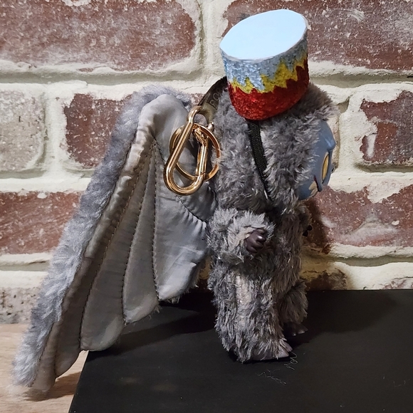 Pop Mart Flying Monkey Labubu - Picture 6 of 9